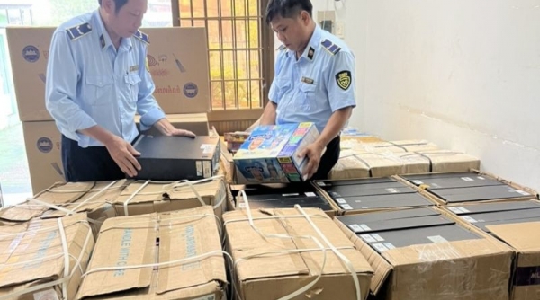 Kiên Giang: Phát hiện lô hàng giá trị hơn 200 triệu đồng có dấu hiệu nhập lậu