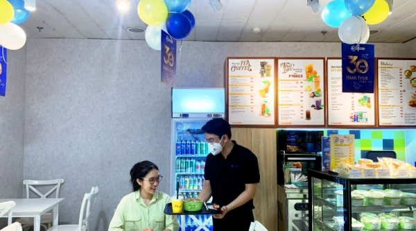 Ready2Eat: Món ngon tiện lợi tại sân bay Tân Sơn Nhất