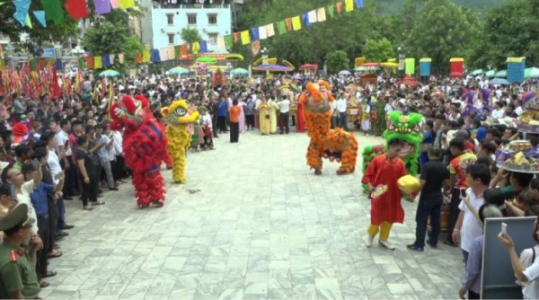 Nhiều hoạt động hấp dẫn được tổ chức trong Tuần lễ Văn hóa – Du lịch và Lễ hội đền Bảo Hà