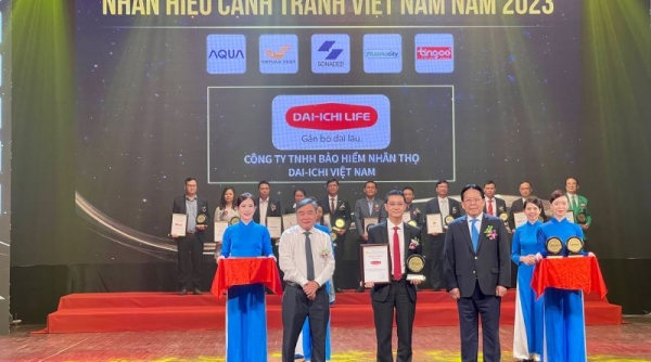 Dai-ichi Life Việt Nam vinh dự đạt danh hiệu “Top 10 Nhãn hiệu nổi tiếng Việt Nam 2023”