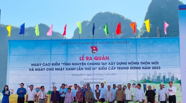 Trung ương Đoàn ra quân ngày cao điểm “Tình nguyện chung tay xây dựng nông thôn mới và Ngày Chủ nhật xanh” tại Quảng Bình