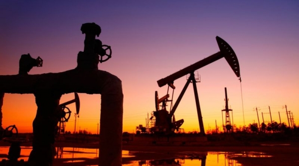 Giá xăng dầu hôm nay 25/7: Giá dầu Brent vượt mức 82 USD/thùng