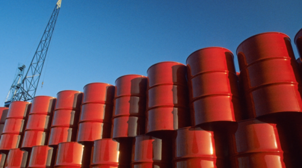 Giá xăng dầu hôm nay 5/8: Giá dầu thô WTI lên mức 83 USD/thùng