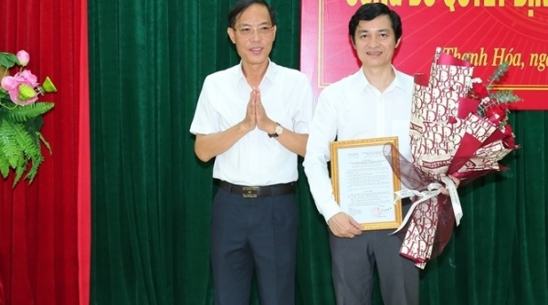 Công bố quyết định của Chủ tịch UBND tỉnh Thanh Hóa về công tác cán bộ