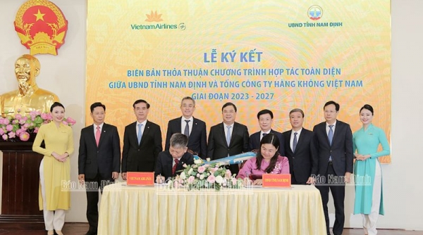 UBND tỉnh Nam Định và TCT Hàng không Việt Nam (Vietnam Airlines) ký thỏa thuận hợp tác toàn diện