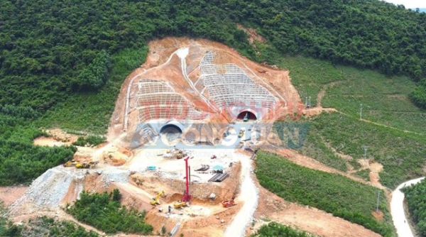 Hà Tĩnh: Hầm Đèo Bụt dài gần 1 km trên Dự án Cao tốc Bắc - Nam