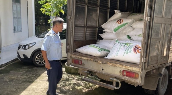 Tây Ninh: Tạm giữ 3.200 kg đường cát nhập lậu