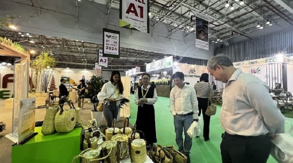 VIFA ASEAN 2023 quy tụ 200 nhà sản xuất và chế biến gỗ - mỹ nghệ
