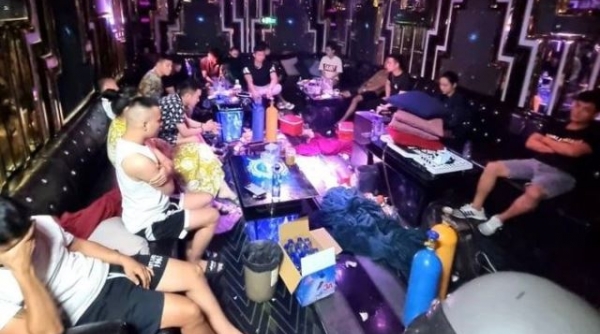 Đà Nẵng: Công an quận Sơn Trà bắt nhóm đối tượng tổ chức sử dụng ma túy tại quán karaoke