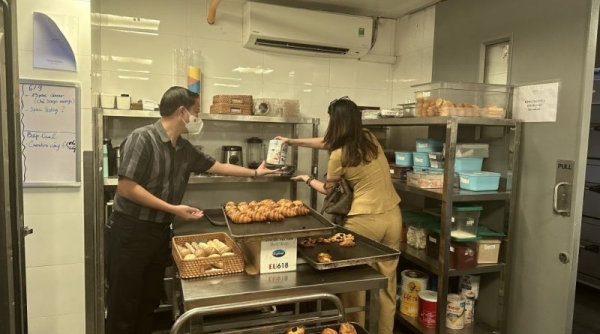 Hà Nội: Phát hiện nhiều vi phạm về an toàn thực phẩm tại khách sạn 5 sao