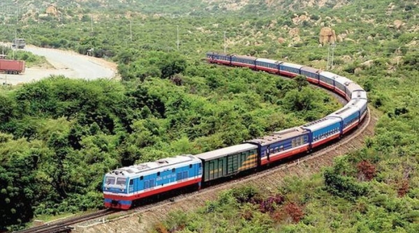 Đường sắt Lào Cai – Hà Nội – Quảng Ninh dài hơn 400 km đang trình các cấp có thẩm quyền xem xét