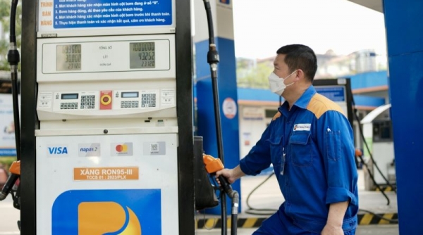 Giá xăng dầu hôm nay (12-9): Tiếp tục giảm nhẹ