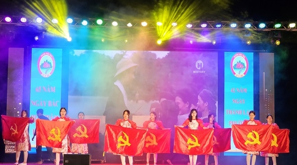 Chương trình nghệ thuật mở màn chuỗi sự kiện Kỷ niệm 65 năm ngày Bác Hồ lên thăm Lào Cai