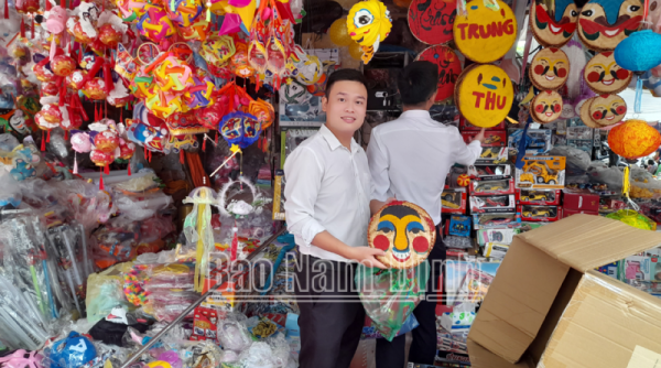 Nam Định: Nhộn nhịp thị trường Tết Trung thu