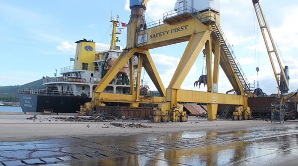 Thanh Hóa: Xây dựng Cảng biển Nghi Sơn thành mắt xích quan trọng trong vận tải hàng hải quốc tế