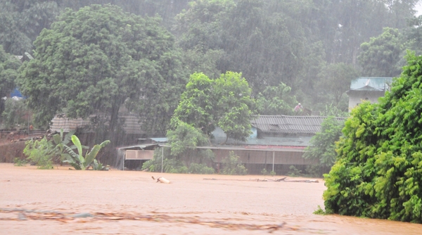 Tập trung khắc phục hậu quả lũ quét tại Lào Cai và ứng phó mưa lũ ở miền núi, trung du Bắc Bộ