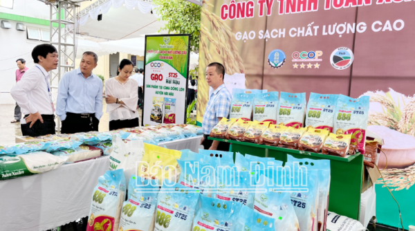 Nam Định: Khai mạc Tuần lễ Giới thiệu nông sản an toàn năm 2023