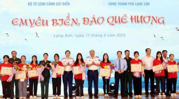 Lạng Sơn: 78 học sinh thành phố Lạng Sơn tham gia Cuộc thi "Em yêu biển, đảo quê hương"
