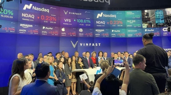 Cổ phiếu VFS của VinFast tăng vọt lên 42 tỷ USD, vượt hãng xe Li Auto của Trung Quốc