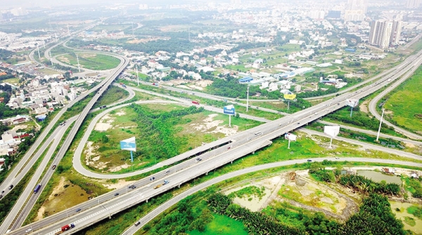TP. Hồ Chí Minh: Điều chỉnh hướng tuyến Vành đai 4, tiết kiệm hơn 4.000 tỷ đồng