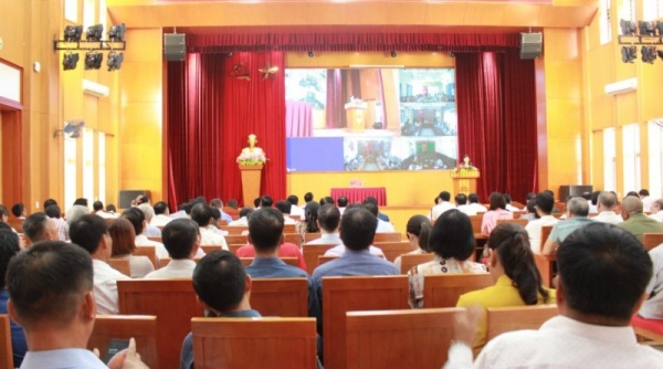 Đoàn Đại biểu Quốc hội tỉnh Quảng Ninh tiếp xúc cử tri huyện Vân Đồn