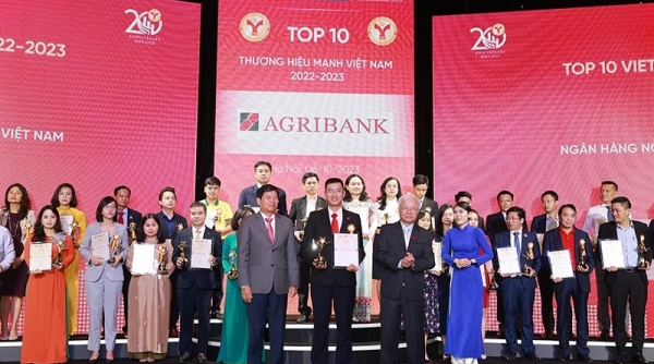 Agribank được vinh danh trong Top 10 thương hiệu mạnh Việt Nam 2023
