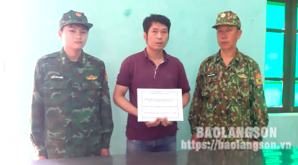Biên phòng Lạng Sơn bắt giữ đối tượng đưa đón người xuất cảnh trái phép