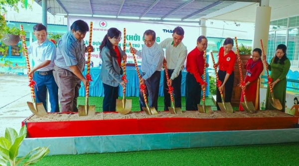 THACO tham dự Lễ khởi công xây dựng bếp ăn bán trú Trường Mầm non Cô Tô