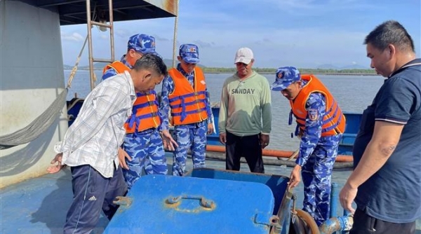 Bộ Tư lệnh Vùng Cảnh sát biển 3 bắt giữ tàu chở 30.000 lít dầu DO không rõ nguồn gốc