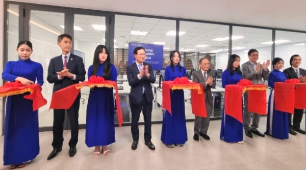 Samsung Việt Nam tặng Đại học Duy Tân phòng Lab gần 1,3 tỷ đồng phục vụ công tác giảng dạy