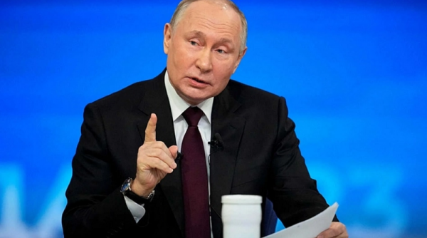 Tổng thống Putin trao đổi với báo giới và người dân về quan hệ với Mỹ