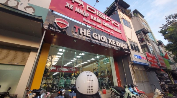 Xe máy điện “núp bóng” xe đạp điện bày bán tại chuỗi cửa hàng THẾ GIỚI XE ĐIỆN?
