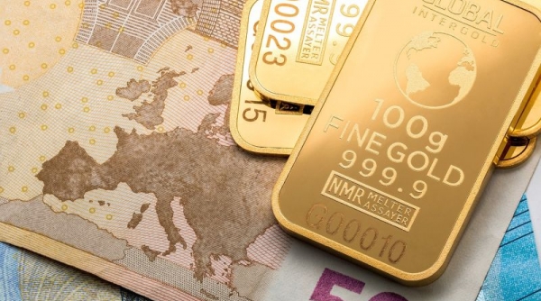 Giá vàng hôm nay 25/12: Dự báo giá vàng sẽ tiếp tục tăng trong tuần tới