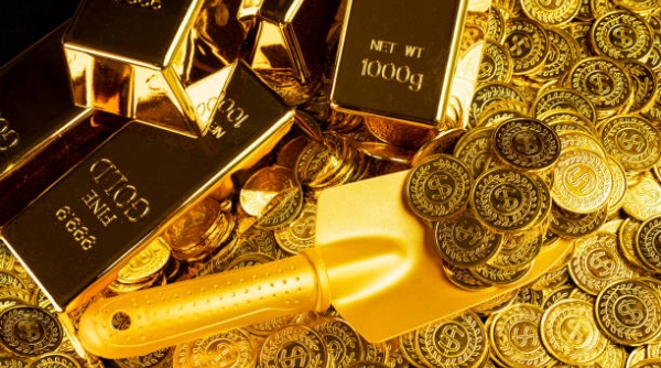 Giá vàng hôm nay 26/12: Vàng trong nước tăng 1,7 triệu đồng/lượng
