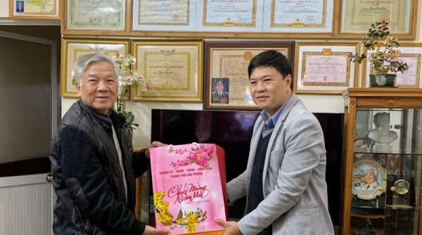 Phó Chủ tịch UBND thành phố Hải Phòng - Hoàng Minh Cường thăm, chúc Tết các cá nhân, gia đình tiêu biểu