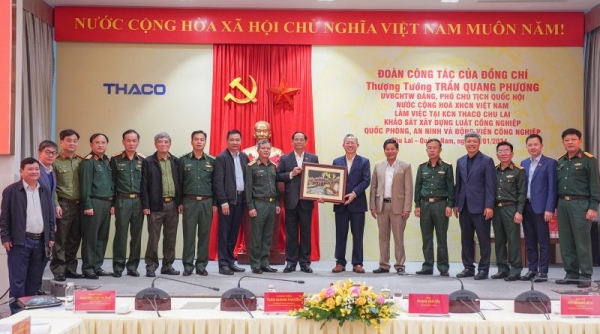 Đoàn công tác Uỷ ban Quốc phòng và An ninh của Quốc hội thăm, làm việc tại THACO Chu Lai
