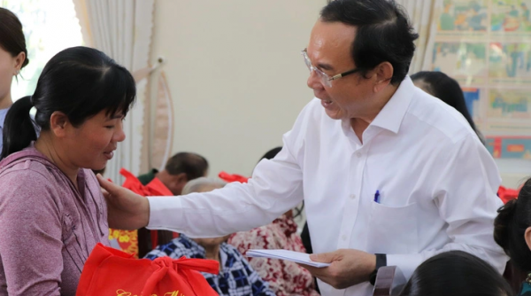 TP. Hồ Chí Minh trao 1.000 phần quà Tết cho hộ nghèo trên địa bàn tỉnh Tây Ninh