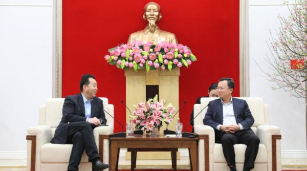 Chủ tịch UBND tỉnh Quảng Ninh làm việc với Cục Hàng không dân dụng Trung Quốc