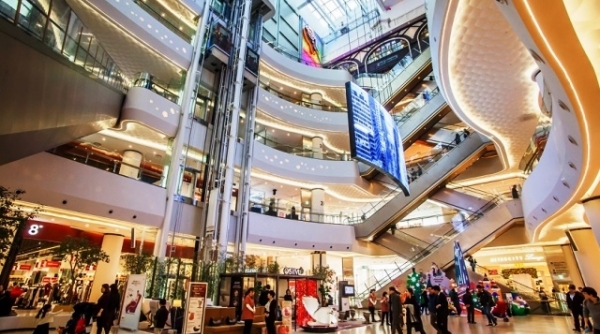 Bốn trung tâm mua sắm và 11 khối đế bán lẻ được bổ sung vào nguồn cung vào thị trường bán lẻ Hà Nội