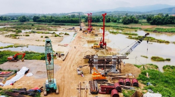 Quảng Ngãi: Đề xuất bổ sung mỏ đất Núi Bé vào danh sách mỏ vật liệu thi công cao tốc