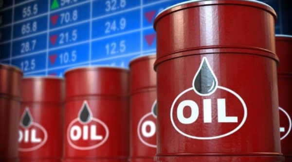 Giá xăng dầu hôm nay 8/2: Leo dốc, hướng mốc 80 USD/thùng