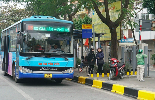 Những tuyến xe buýt nào tại Hà Nội chạy xuyên Tết?