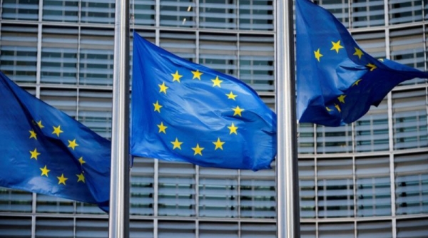 EU đồng ý nới lỏng các quy định tài trợ để giảm nợ và tăng cường đầu tư