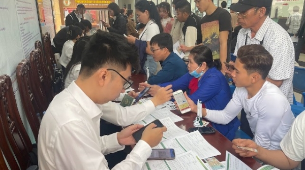 Nghệ An: Đầu năm 2024, công dân làm hộ chiếu trực tiếp giảm nhờ triển khai online