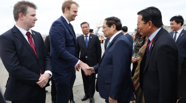 Thủ tướng Phạm Minh Chính tới Auckland, thăm chính thức New Zealand