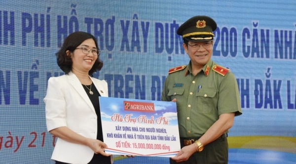 Agribank hỗ trợ 15 tỷ đồng xây nhà tình nghĩa tại Đắk Lắk