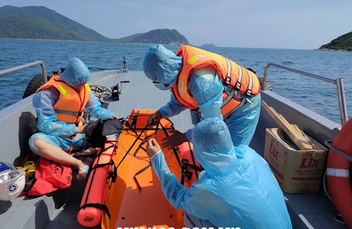 Bình Thuận: Khẩn trương hỗ trợ tìm kiếm ngư dân mất tích trên biển