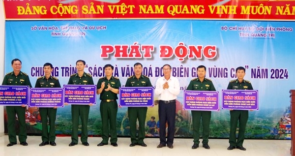 Quảng Trị: Phát động chương trình văn hóa đọc lên vùng cao biên giới Lao Bảo