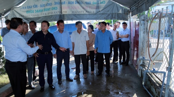 Phó Thủ tướng Trần Hồng Hà kiểm tra tình hình phòng chống xâm nhập mặn, cấp nước sinh hoạt cho nhân dân
