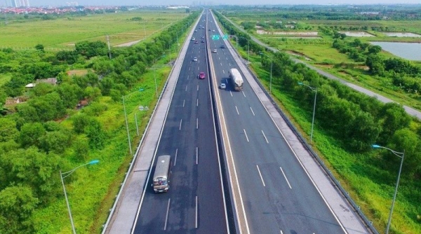 Đẩy nhanh tiến độ dự án xây dựng tuyến cao tốc Ninh Bình - Hải Phòng đoạn qua các tỉnh Nam Định, Thái Bình